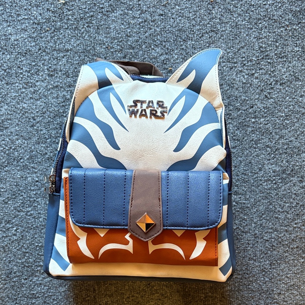 Star Wars Ahsoka Tano backpack